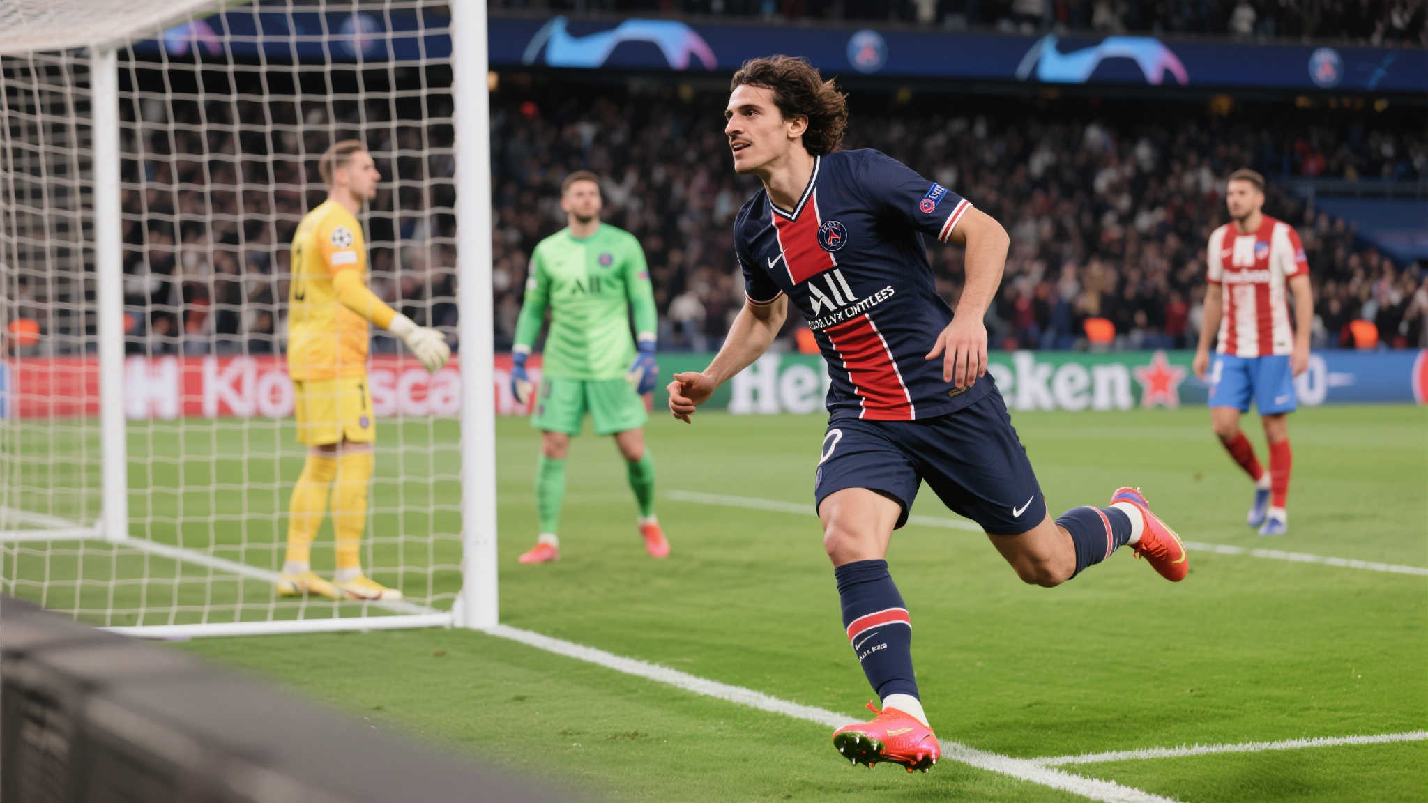 克瓦拉茨赫利亚两度助攻，大巴黎4-0大胜马竞